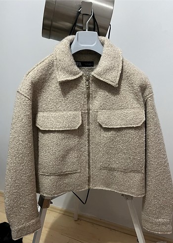 Bej Kısa Kesim Zara Kadın Ceket - Görsel 2