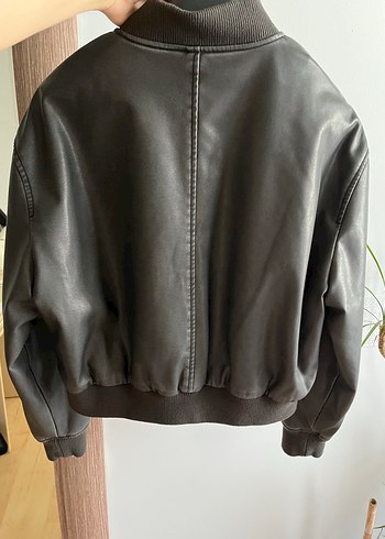 Pull and Bear deri ceket - Görsel 3