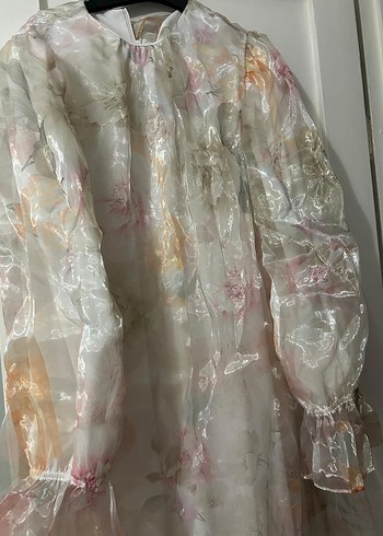 Uzun Kol, Yüksek Yakalı Bohem Beyaz Elbise - Görsel 3