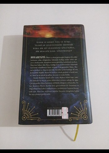 Yıldızlara Sarılı Kraliçe - Roshani Chokshi - Görsel 2