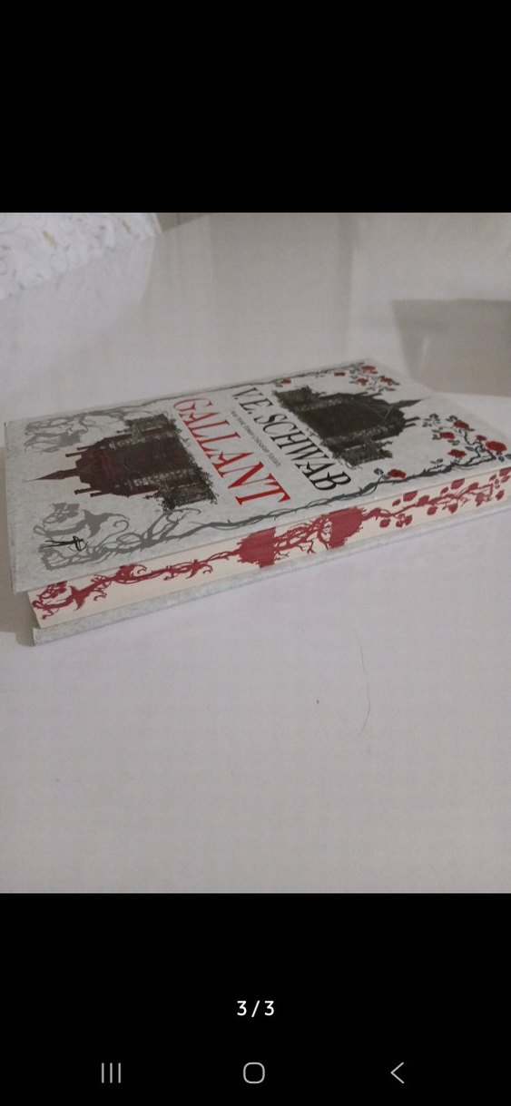 Gallant - V.E. Schwab Roman - Görsel 3
