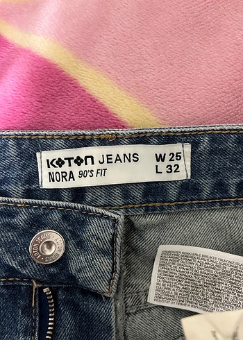 Koton Mavi Düğmeli Normal Kesim Kadın Kot Pantolon - Görsel 3