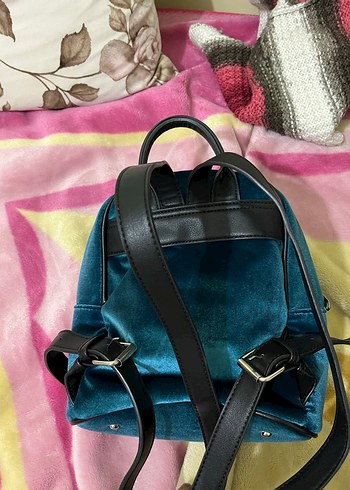 Mavi Marka Kadın Kadife Sırt Çantası, Mavi, Tokalı - Görsel 2