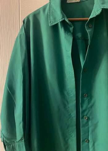 Hoops Türbe Yeşili Düğmeli Kadın Gömlek - Görsel 2