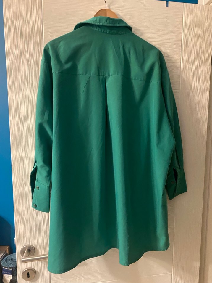 Hoops Türbe Yeşili Düğmeli Kadın Gömlek - Görsel 4