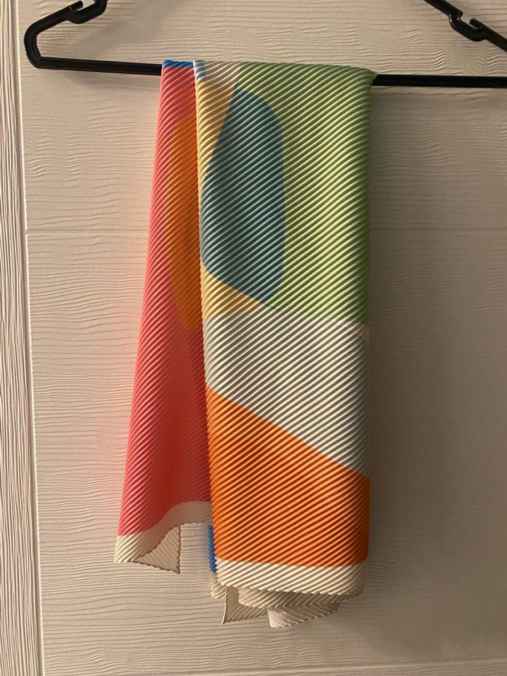 Fresh Scarfs (Orijinal) Renkli Piliseli Eşarp - Görsel 2