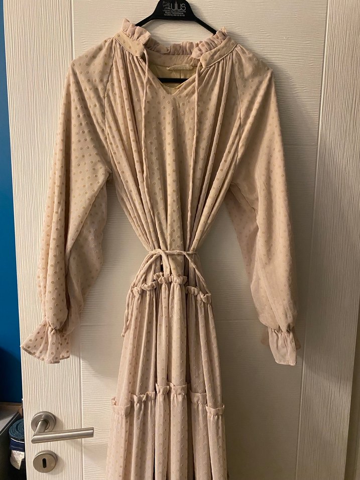 Manuka Bej Uzun Kollu Fırfırlı Bohem Uzun Elbise - Görsel 5