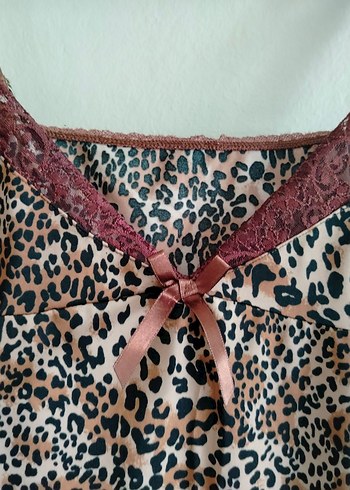 Leopar Desenli Kahverengi Mini İp Askılı Gecelik - Görsel 2