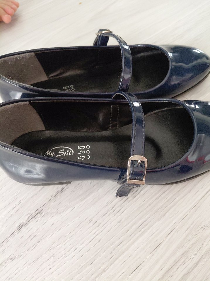 Kızlar için Koyu Mavi Tokalı Babet - Görsel 2