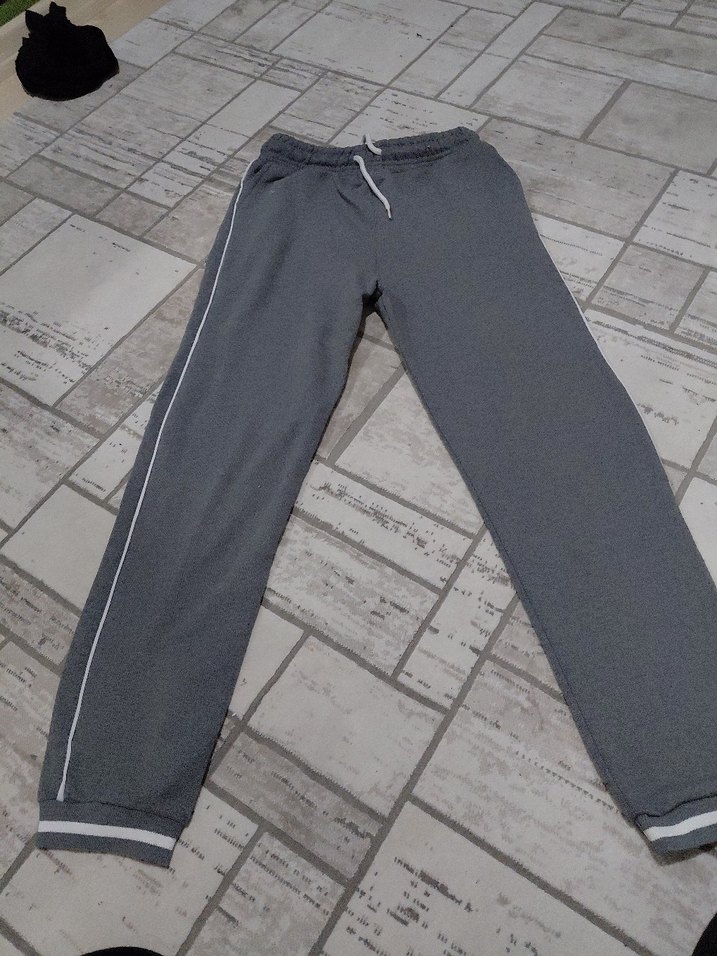 Erkek Gri Rahat Kesim Eşofman Altı - Görsel 2