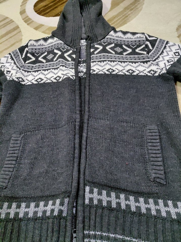 Erkek Gri Kapüşonlu Örgü Hırka - Görsel 2