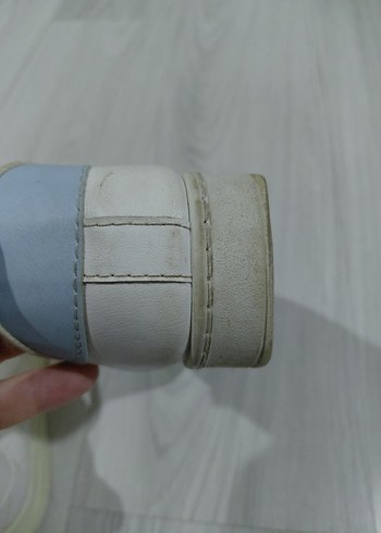 Beyaz Bağcıklı Kadın Spor Ayakkabısı - Görsel 3