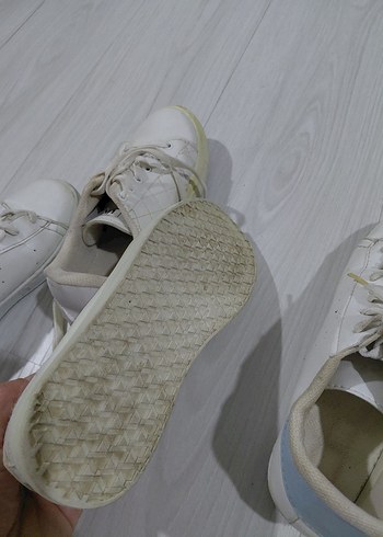 Beyaz Bağcıklı Kadın Spor Ayakkabısı - Görsel 4