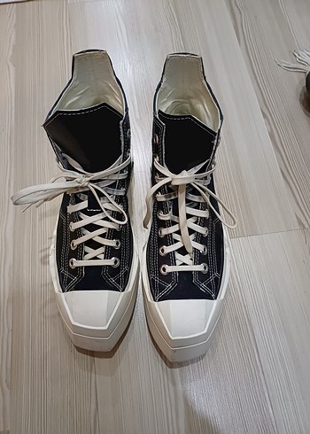 Converse 40