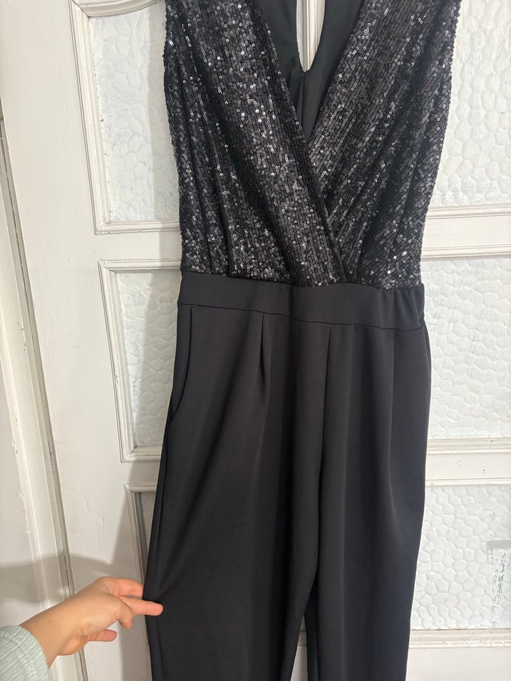 Kadın Siyah Parlak V Yaka Uzun Tulum - Görsel 2