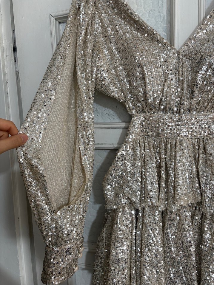 Parlak İşlemeli V Yaka Uzun Abiye Elbise - Görsel 3