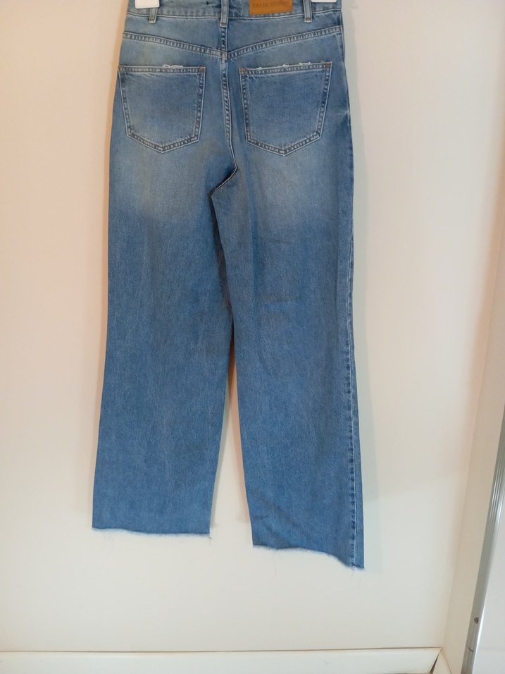 Kadın Mavi Bol Kesim Midi Kot Pantolon - Görsel 3