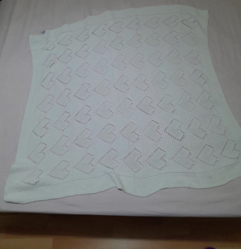 Beyaz Örgü Çocuk Battaniyesi - Görsel 3