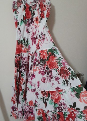 Çiçek Desenli Fırfır Detaylı Uzun Bohem Elbise - Görsel 3