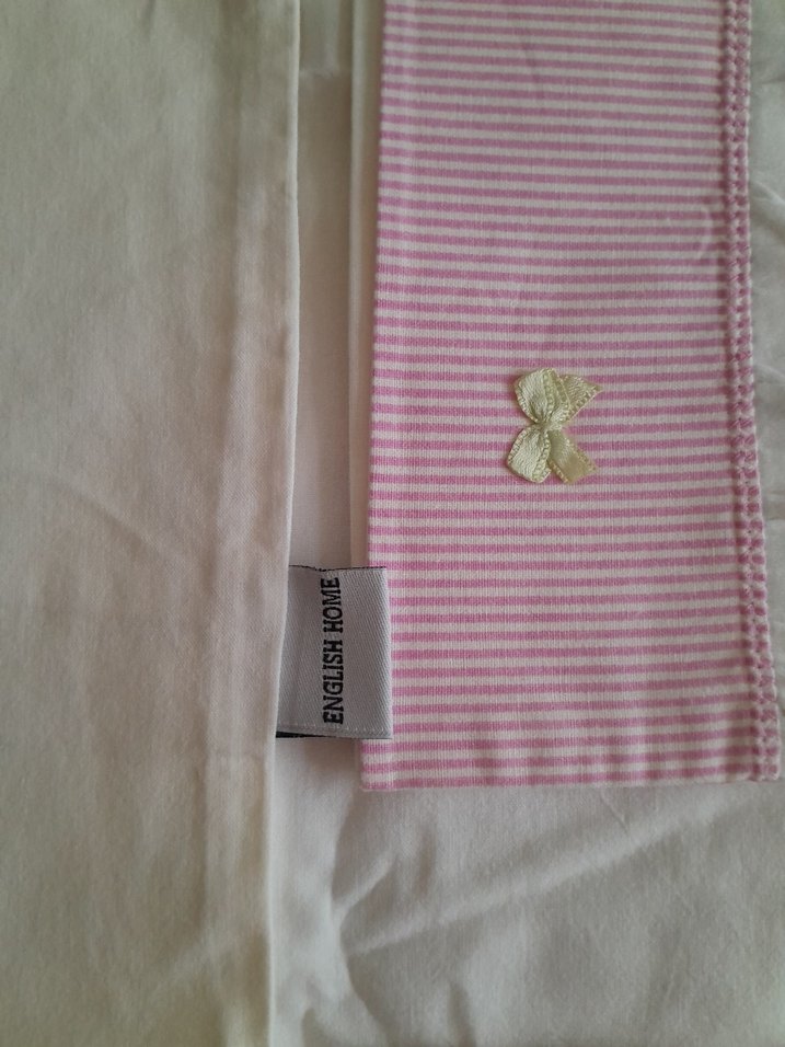 Nakışlı Beyaz Pastel Nevresim ve Çarşaf Takımı - Görsel 4