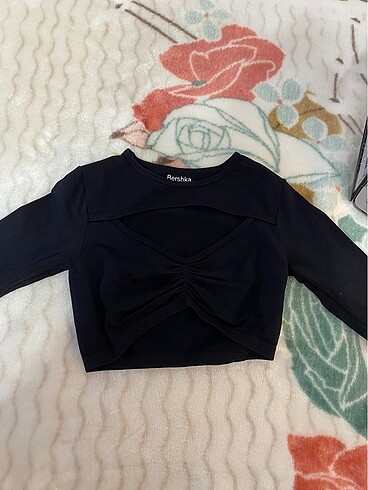 Bershka crop