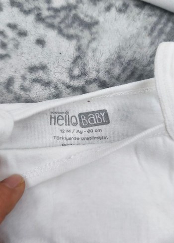 Beyaz Çocuk Atlet - Görsel 2