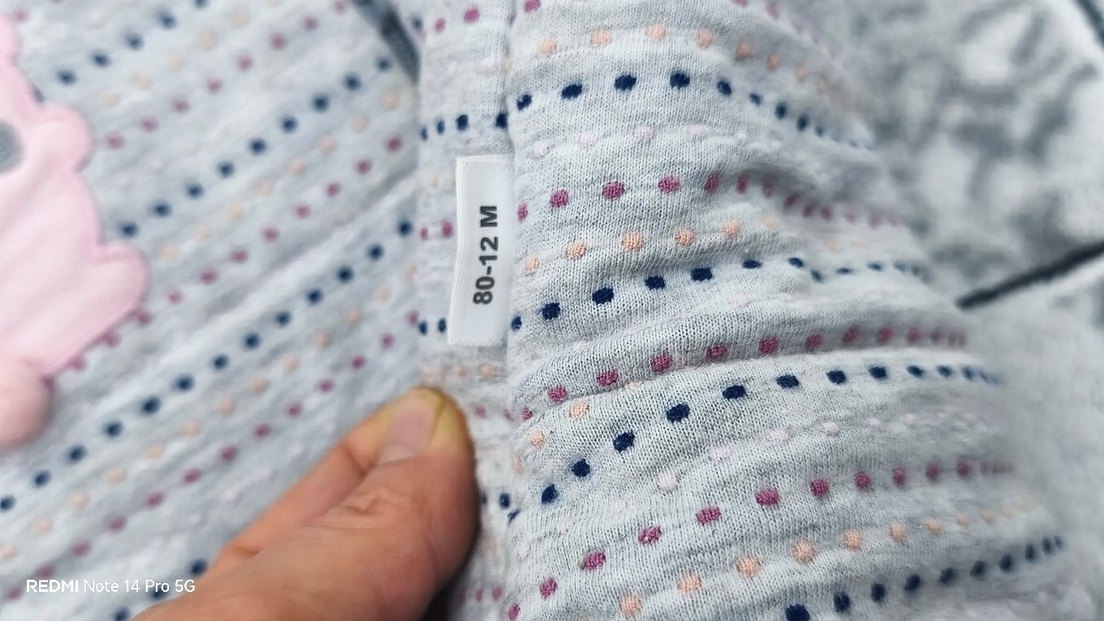 Kapüşonlu, Fermuarlı Gri Nakışlı Bebek Tulumu - Görsel 2