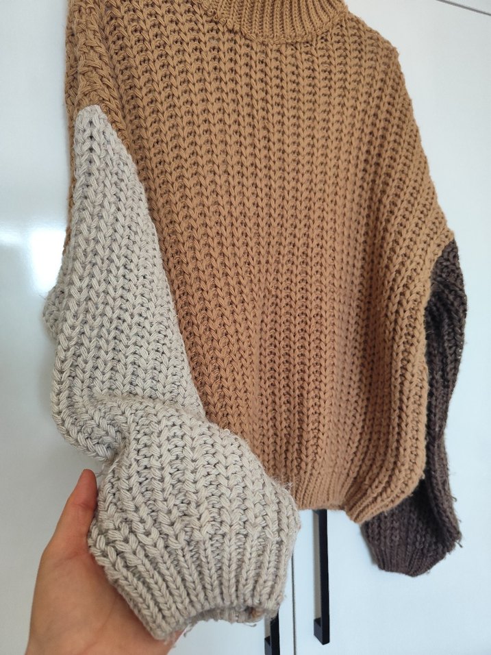 Bohem Tarzında Boğazlı Örgü Kadın Kazak - Görsel 2