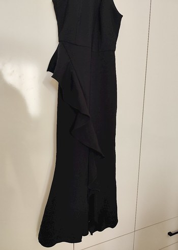 Uzun Siyah Drapeli Yüksek Yakalı Elbise - Görsel 3