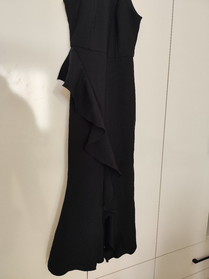Uzun Siyah Drapeli Yüksek Yakalı Elbise - Görsel 3