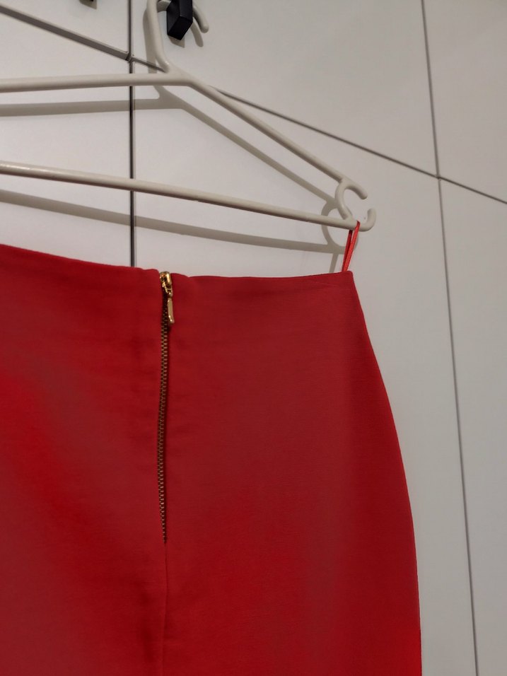 Parlak Kırmızı Midi Kalem Etek - Görsel 3