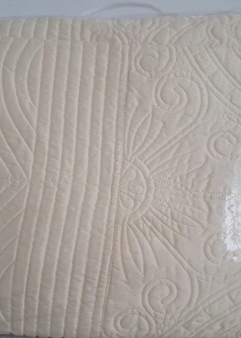 Bej Baskılı Çift Kişilik Yatak Örtüsü - Görsel 4