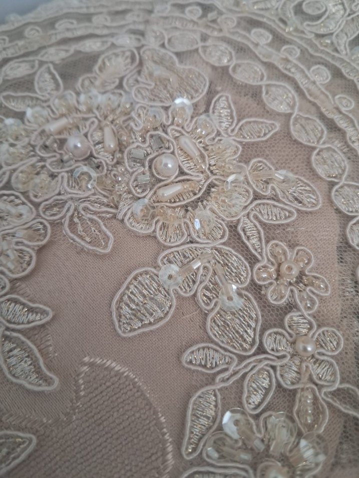 İşlemeli Şönil Pike Takımı 240x250 cm - Görsel 4