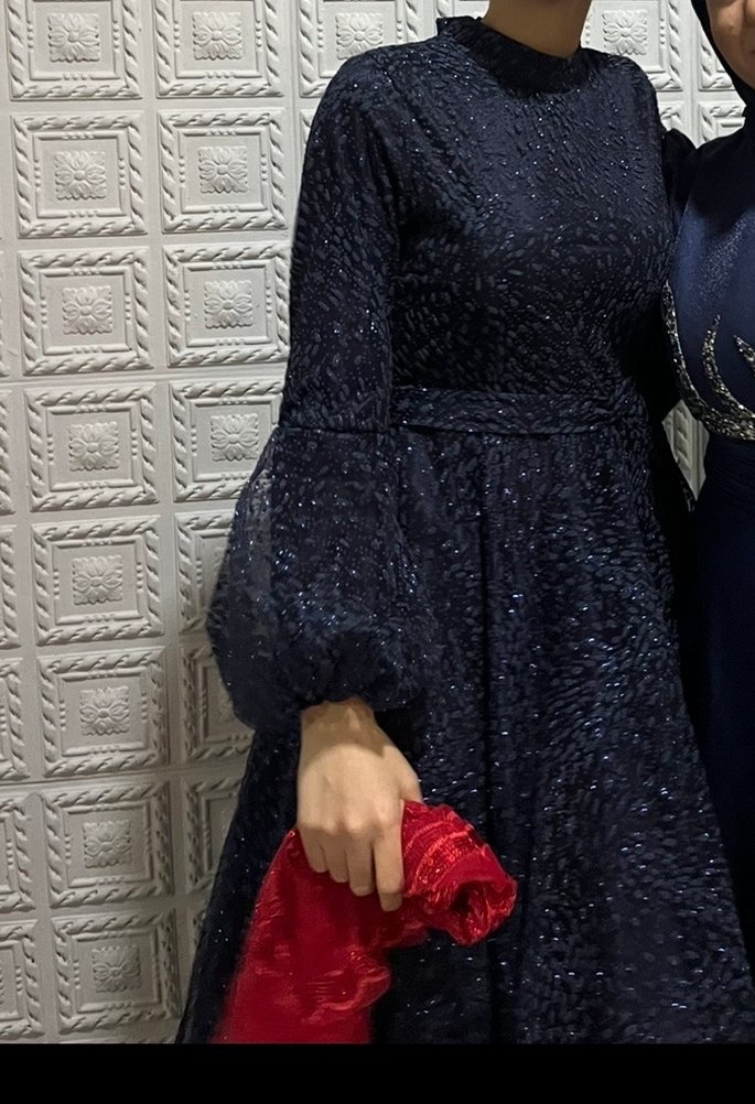 Uzun Kollu Nakışlı Lacivert Abiye Elbise - Görsel 2