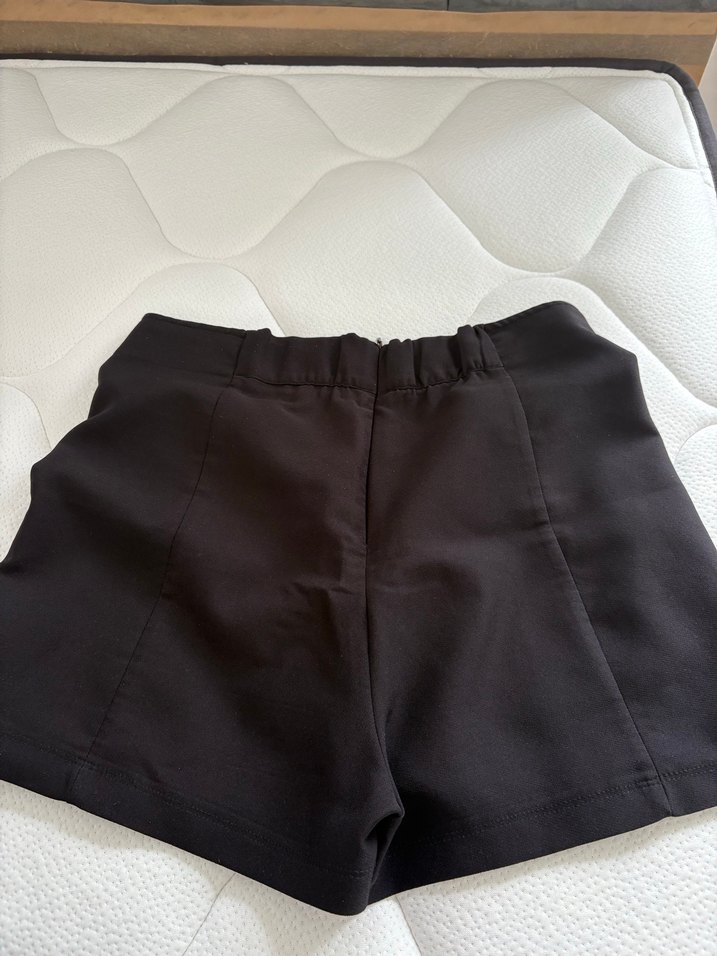 Siyah Mini Pilili Kadın Etek - Görsel 4