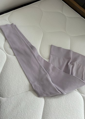 Kadın Beyaz Spor Tarzı Velcro Detaylı Bere - Görsel 2