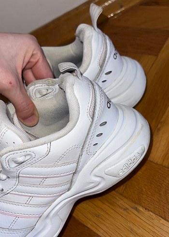 Beyaz Bağcıklı Kadın Spor Ayakkabı - Görsel 7