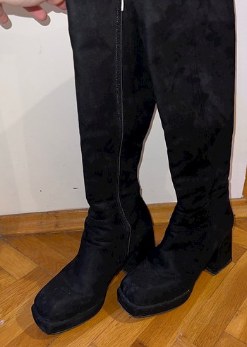 Siyah Süet Kadın Gotik Çizme - Görsel 3