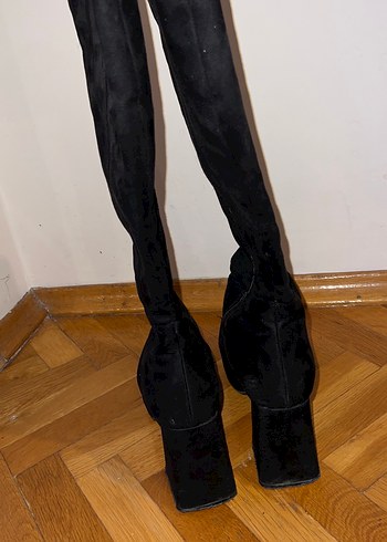 Siyah Süet Kadın Gotik Çizme - Görsel 4