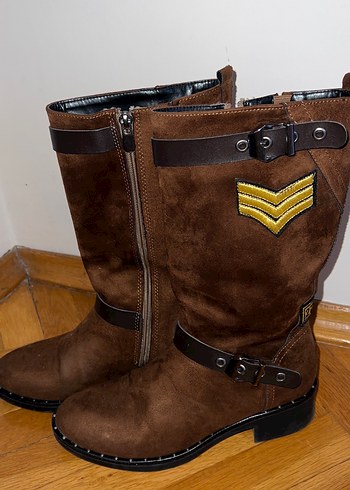 Kahverengi Süet Tokalı Kadın Bot - Görsel 5