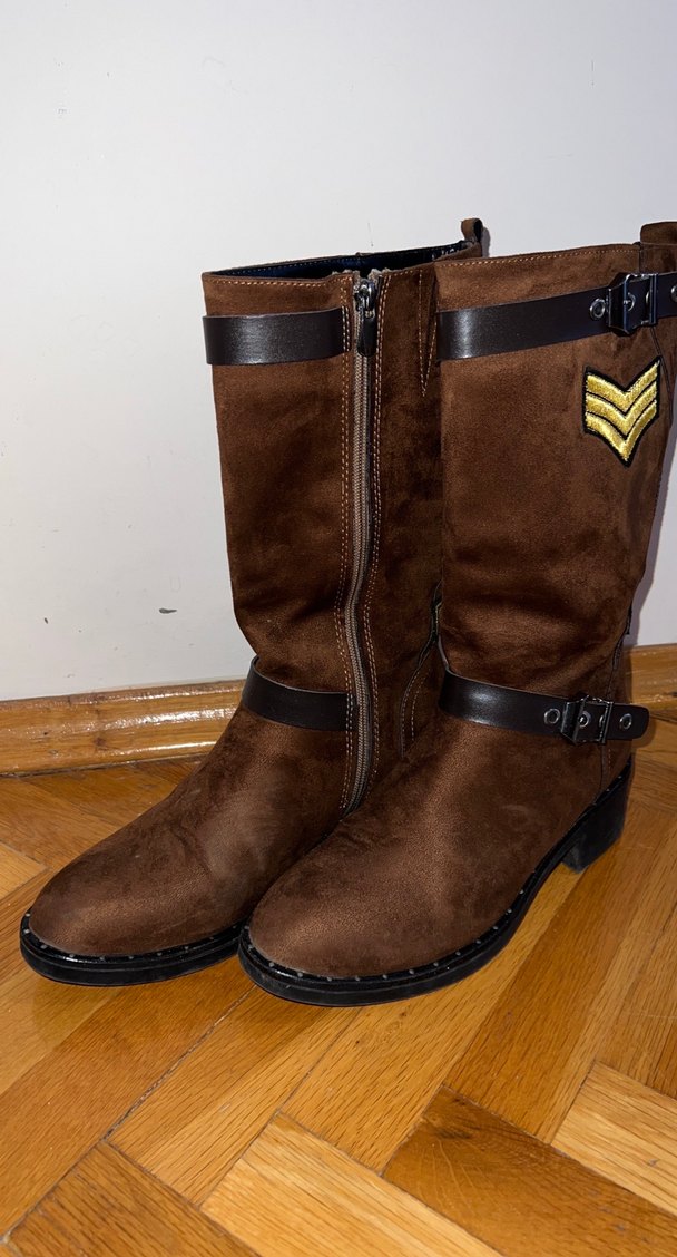 Kahverengi Süet Tokalı Kadın Bot - Görsel 4