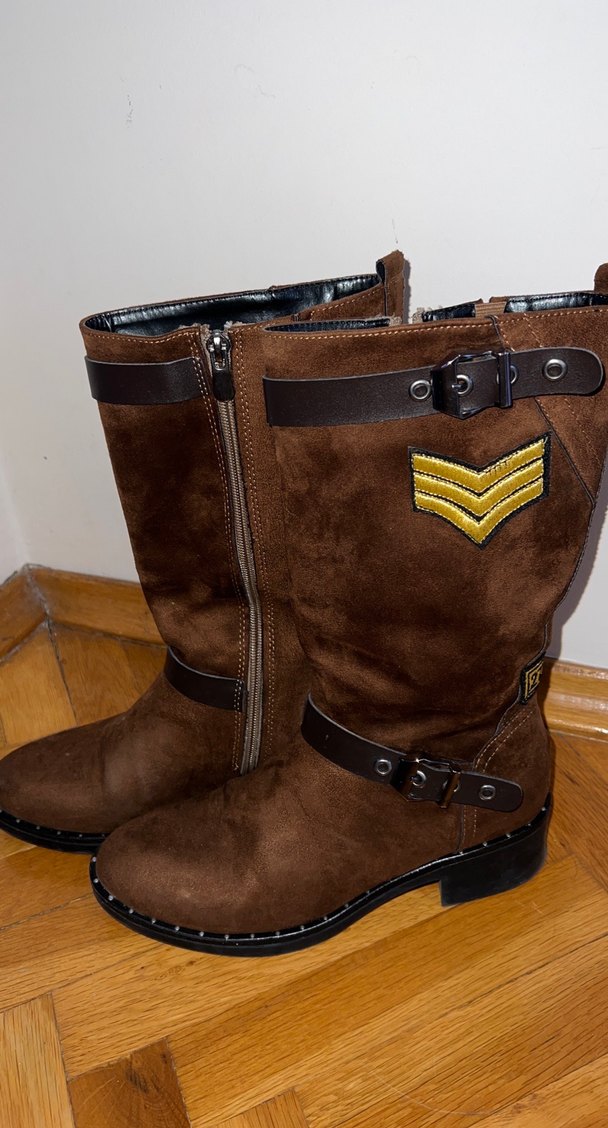 Kahverengi Süet Tokalı Kadın Bot - Görsel 5