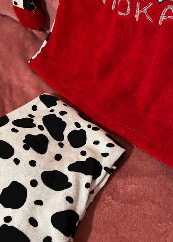 Uzun Kollu Kırmızı Desenli Kadın Pijama Takımı - Görsel 2