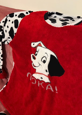 Uzun Kollu Kırmızı Desenli Kadın Pijama Takımı - Görsel 3