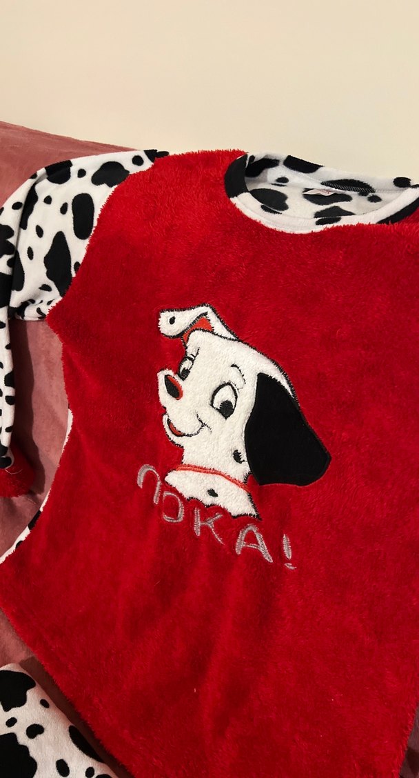 Uzun Kollu Kırmızı Desenli Kadın Pijama Takımı - Görsel 3