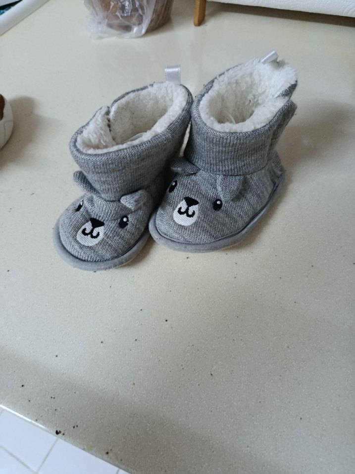 Nakışlı Gri Erkek Bebek Ev Botu - Görsel 2