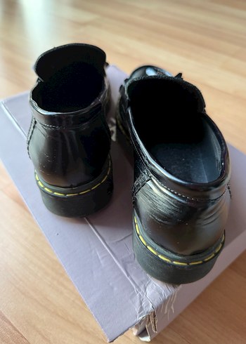 Kadın Siyah Püsküllü Loafer Ayakkabı - Görsel 3