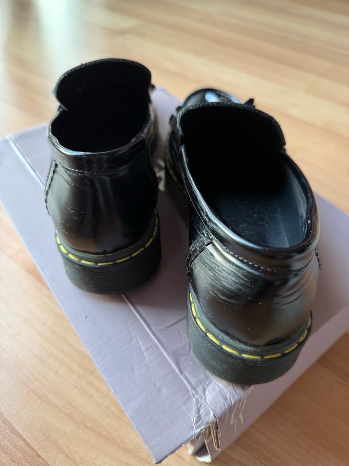 Kadın Siyah Püsküllü Loafer Ayakkabı - Görsel 3