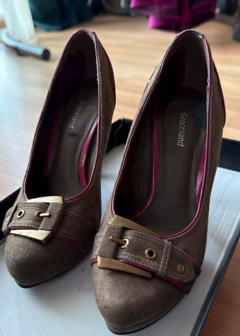 Kahverengi Süet Tokalı 36 Numara Topuklu Ayakkabı - Görsel 5