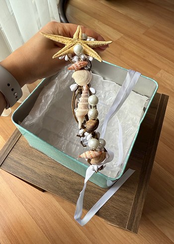 Deniz yıldızlı ve deniz kabuklu taç - Görsel 4